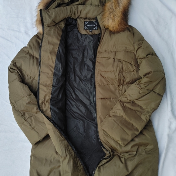 Valuker Olvide Green Down Coat With Fur Hood - Picture 7 of 10